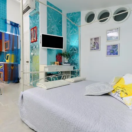 L & F Apartment